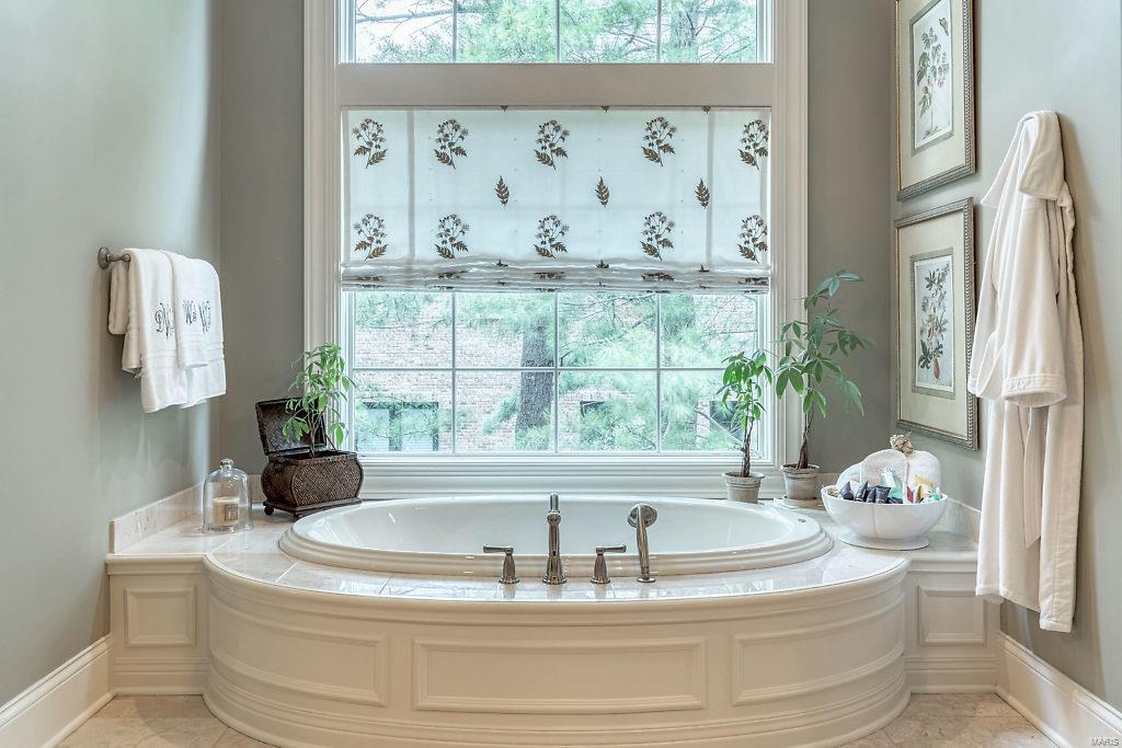 Bridle Lane - Residential