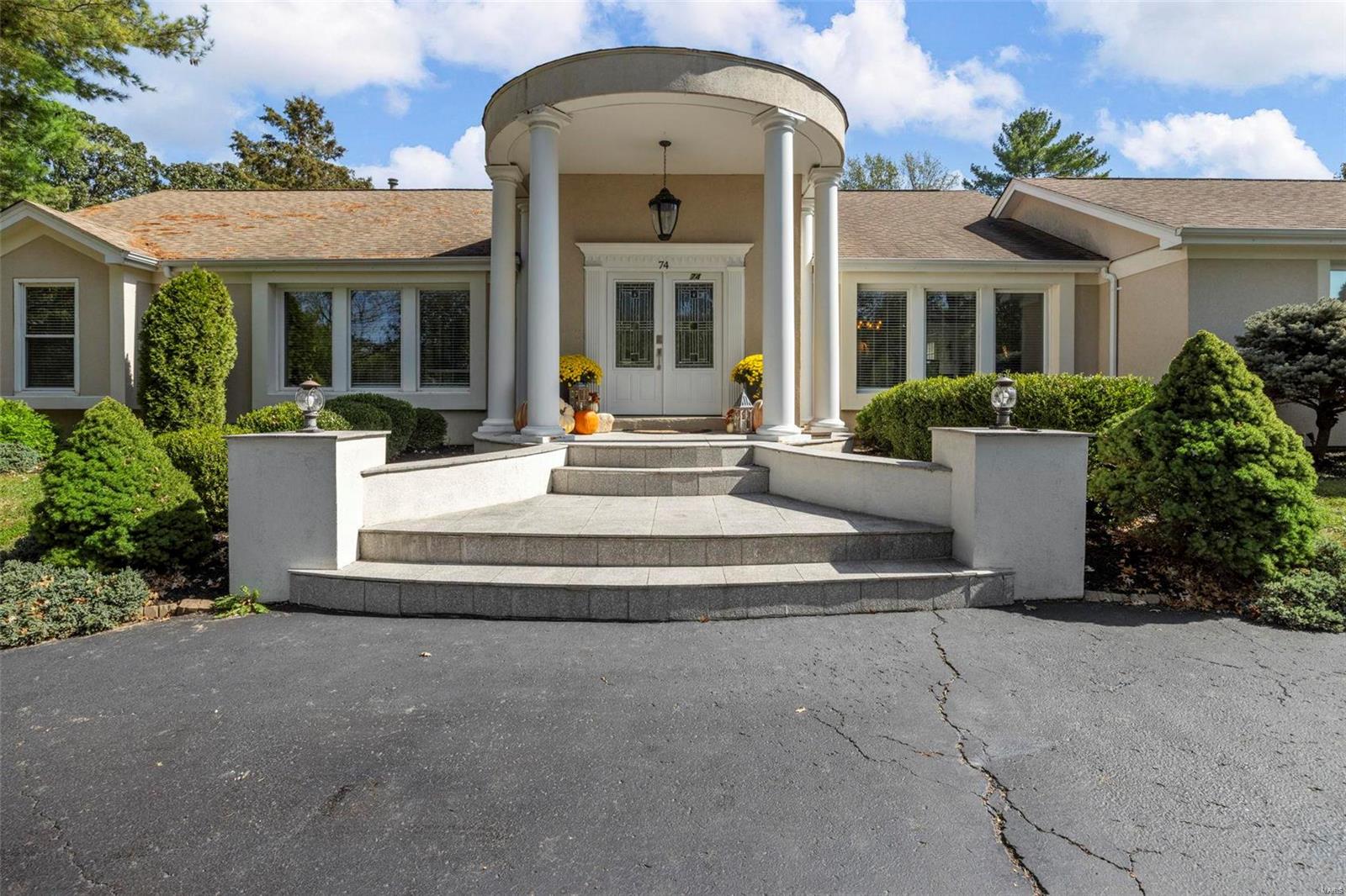 Meadowbrook Country Club Estates - Residential