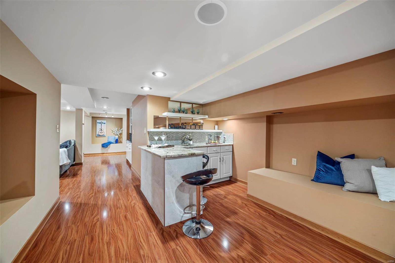 Meadowbrook Country Club Estates - Residential