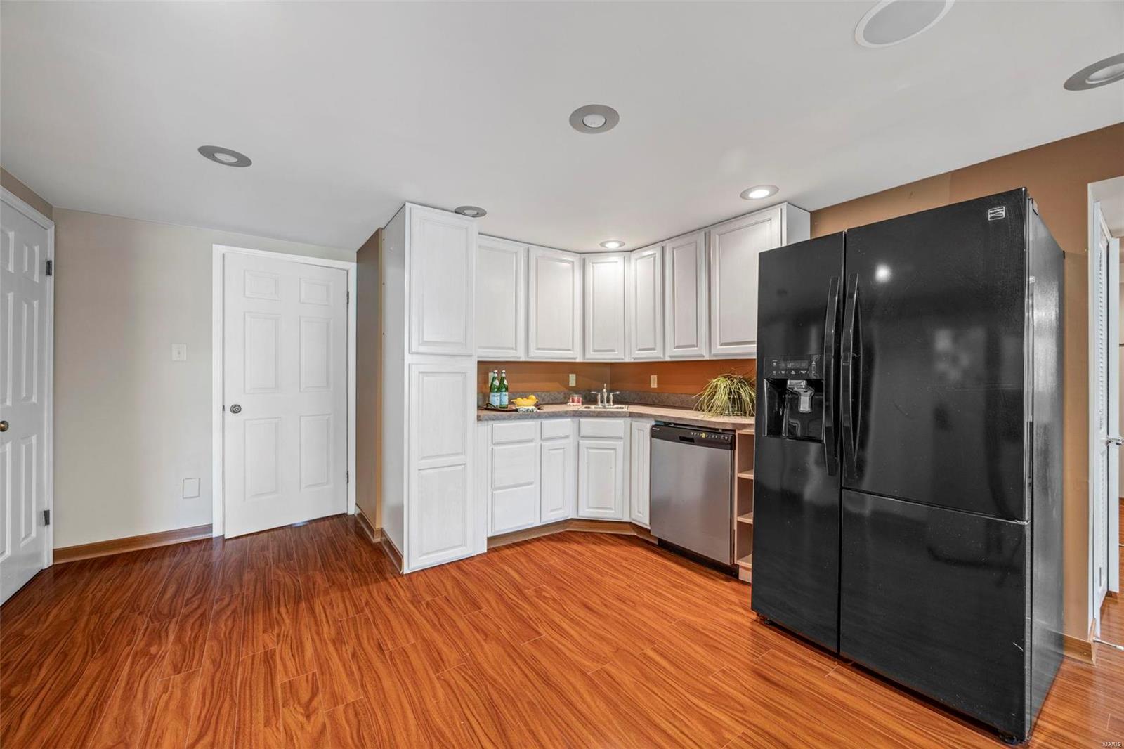 Meadowbrook Country Club Estates - Residential