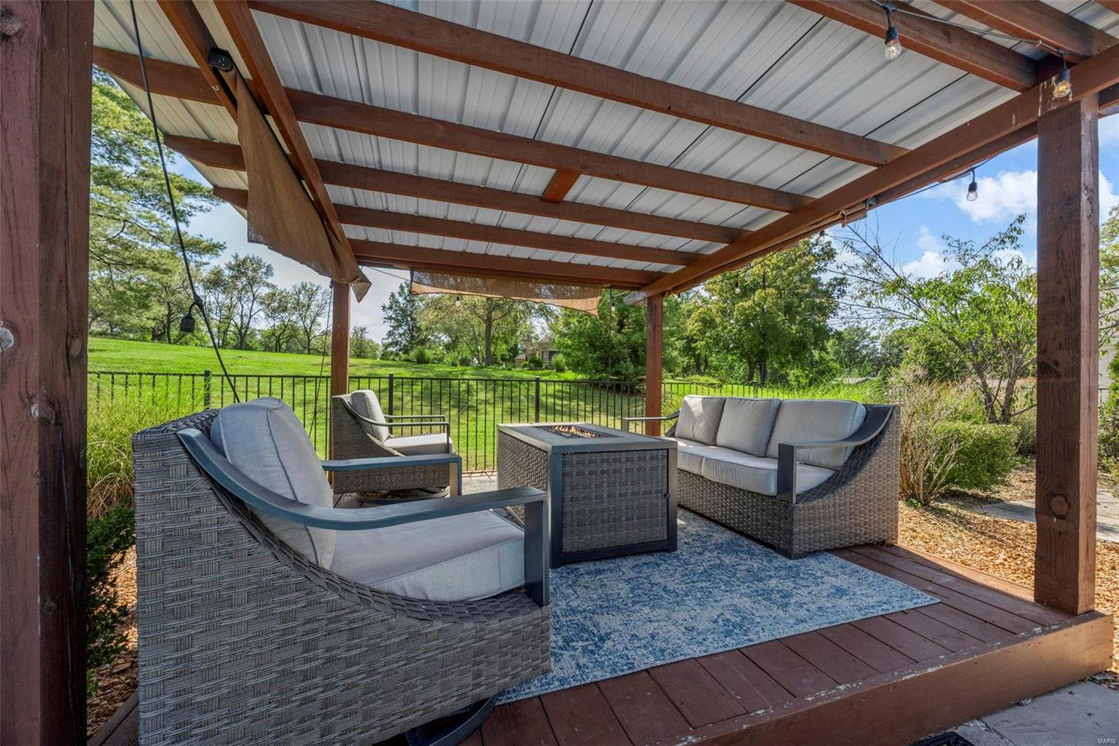 Meadowbrook Country Club Estates - Residential