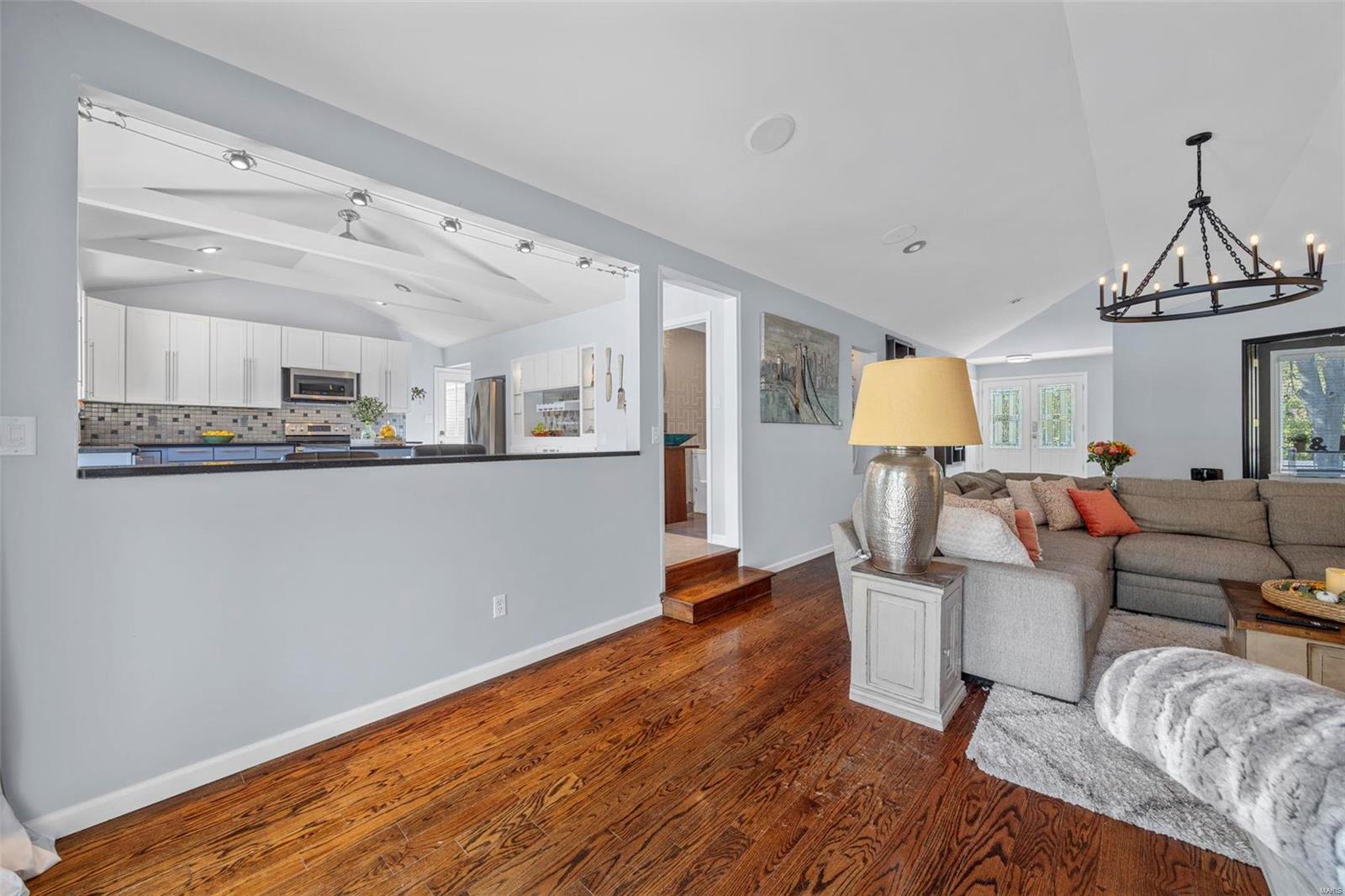 Meadowbrook Country Club Estates - Residential