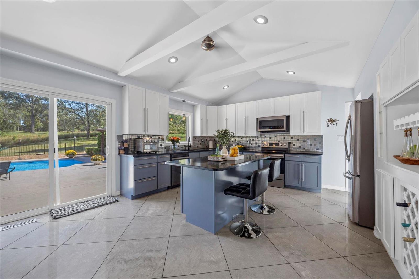 Meadowbrook Country Club Estates - Residential