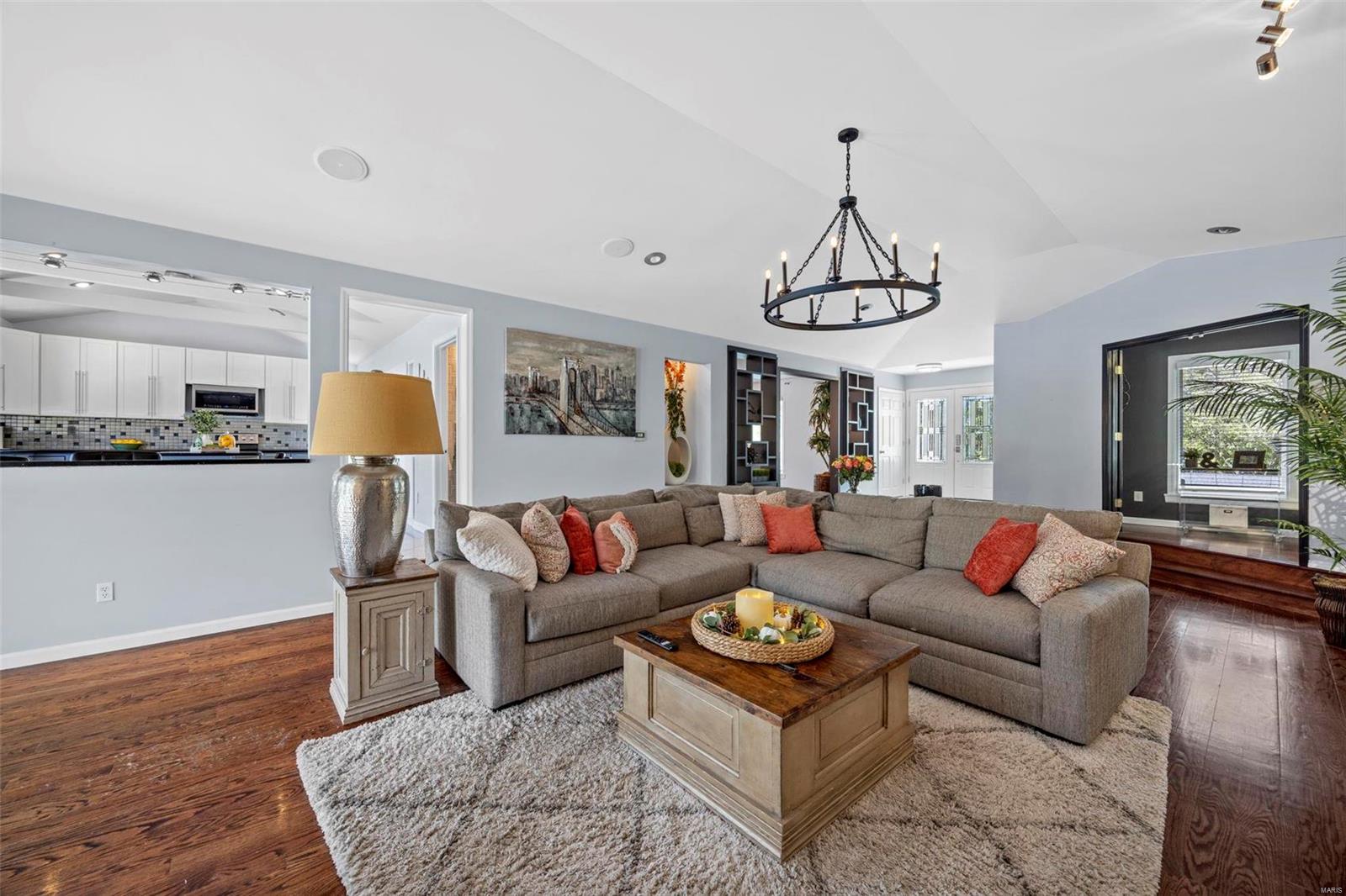 Meadowbrook Country Club Estates - Residential