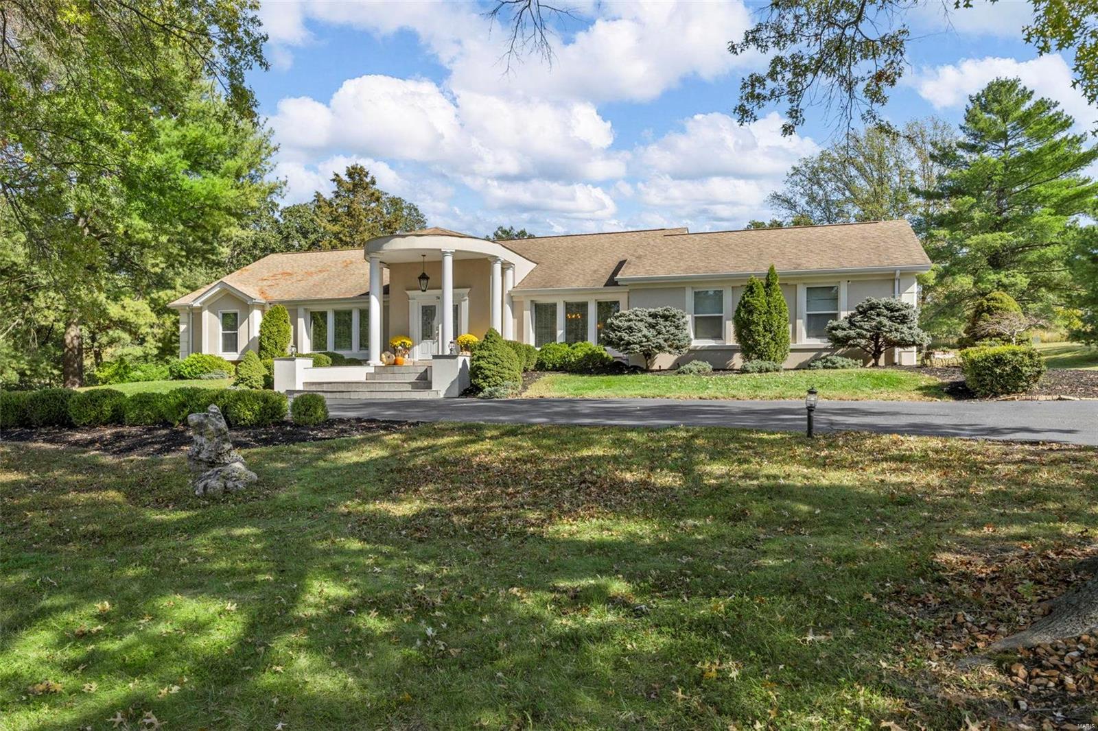 Meadowbrook Country Club Estates - Residential