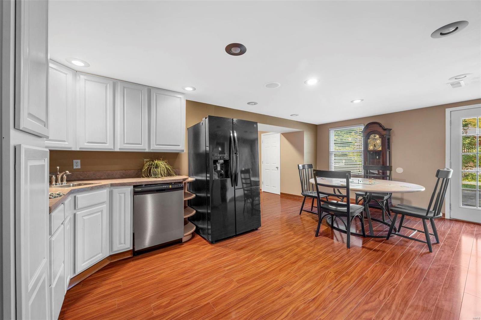 Meadowbrook Country Club Estates - Residential