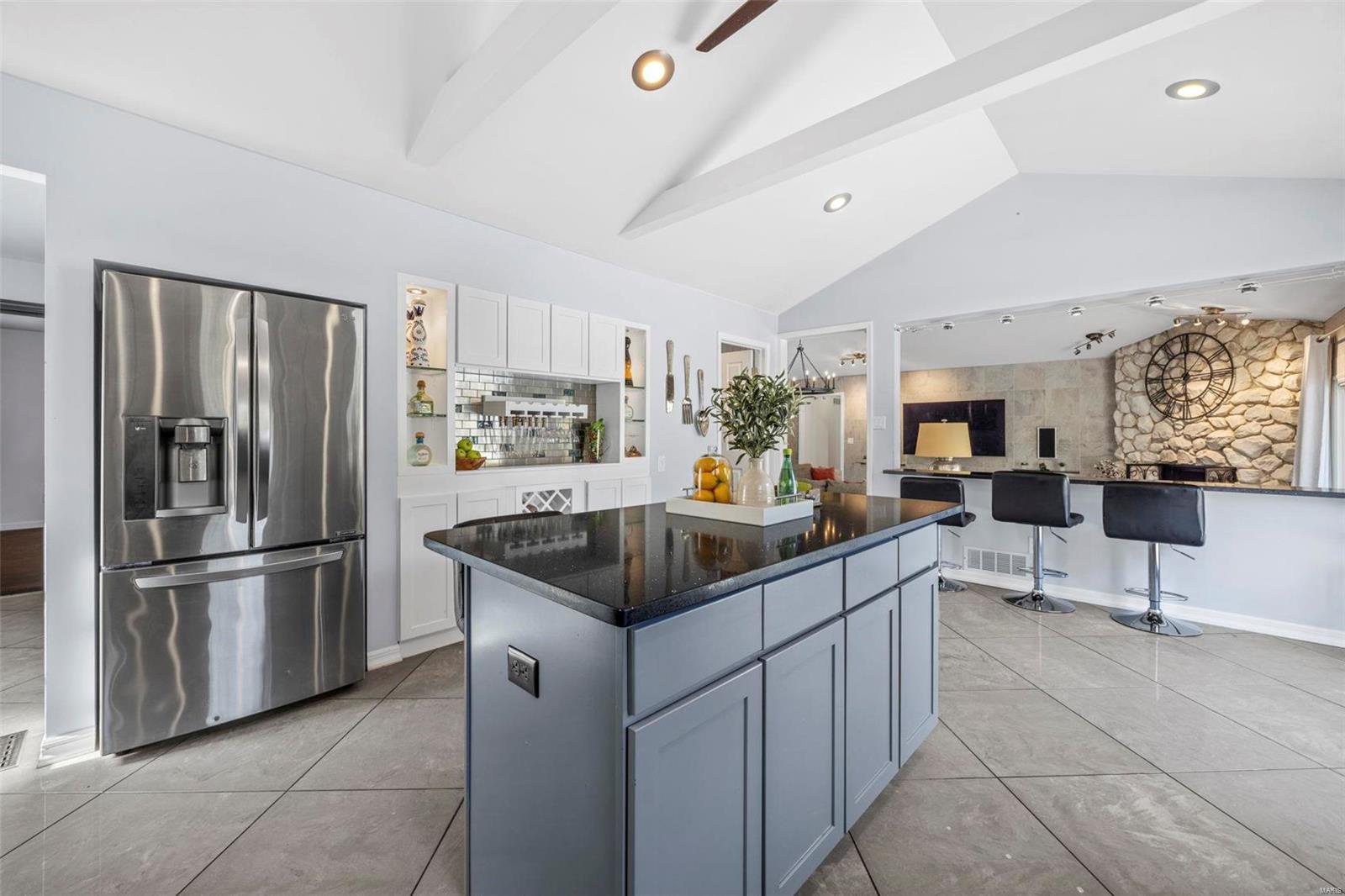 Meadowbrook Country Club Estates - Residential