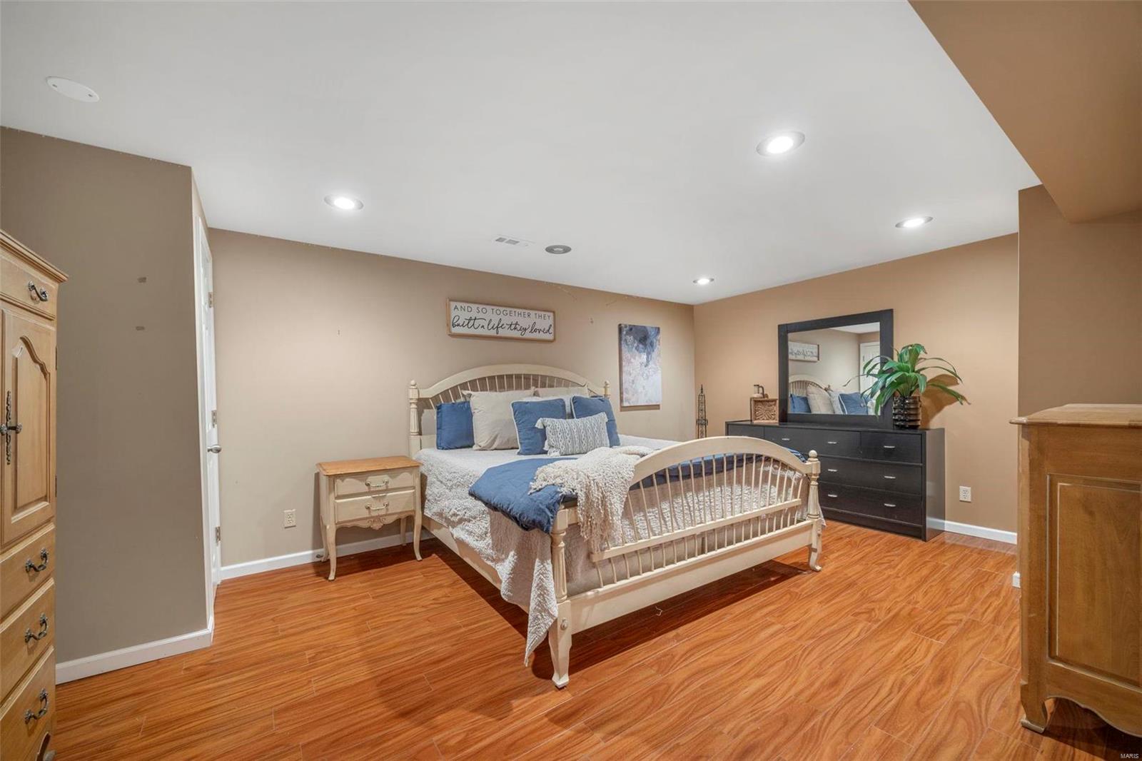 Meadowbrook Country Club Estates - Residential