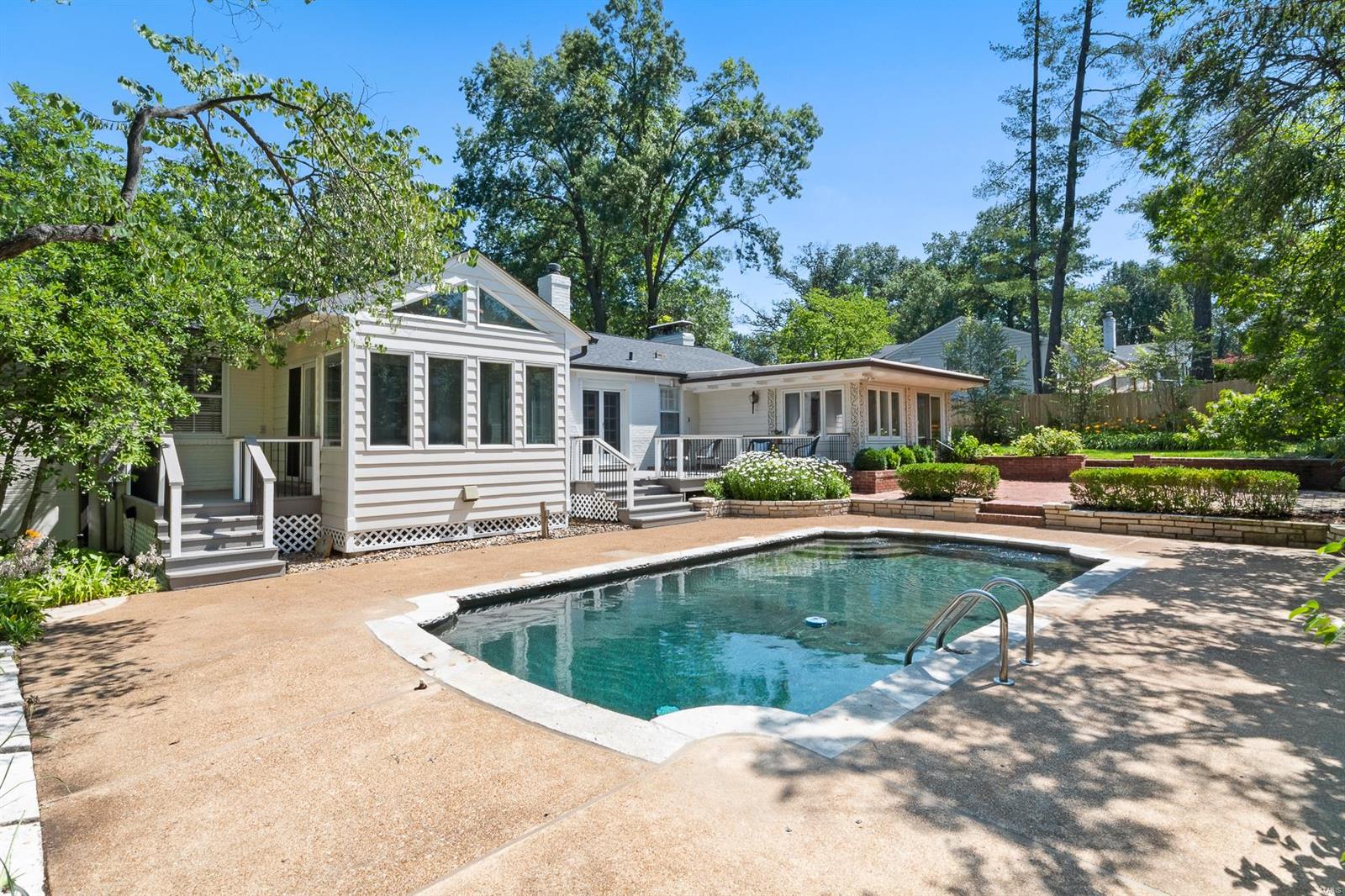 Warson Lane - Residential