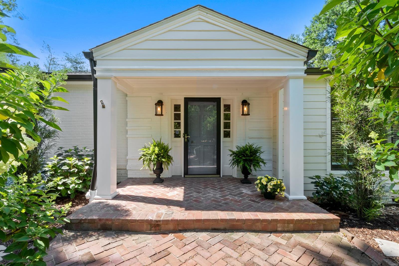 Warson Lane - Residential