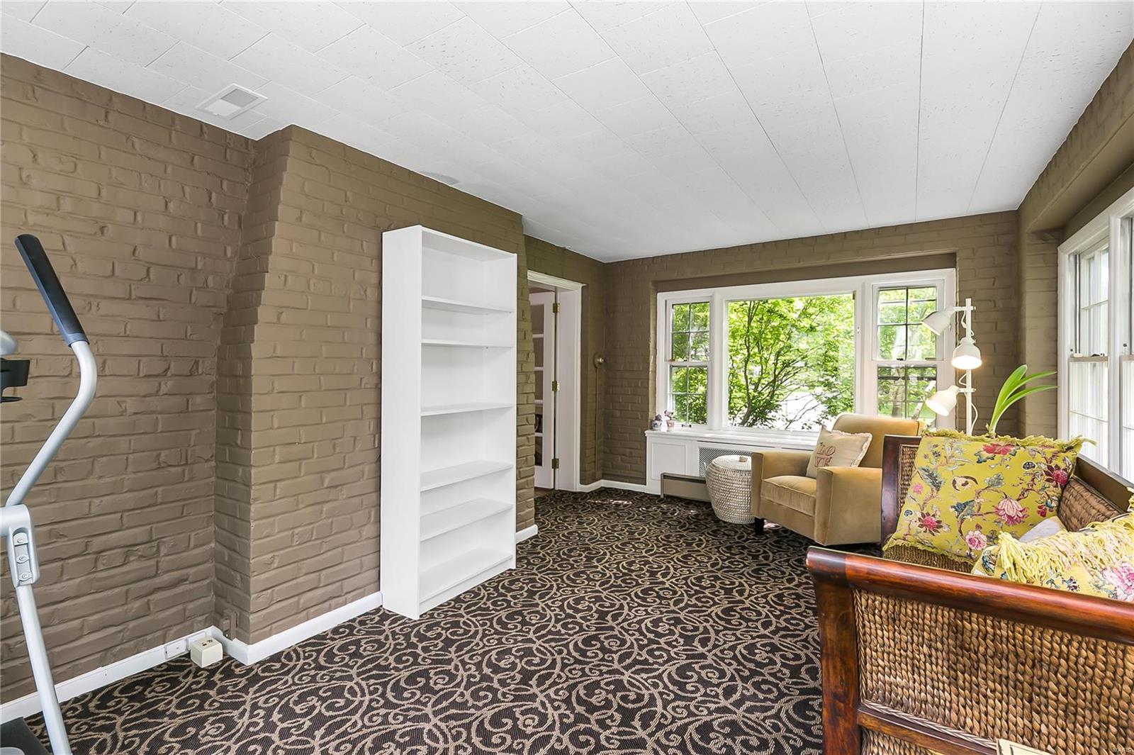 Davis Place - Residential