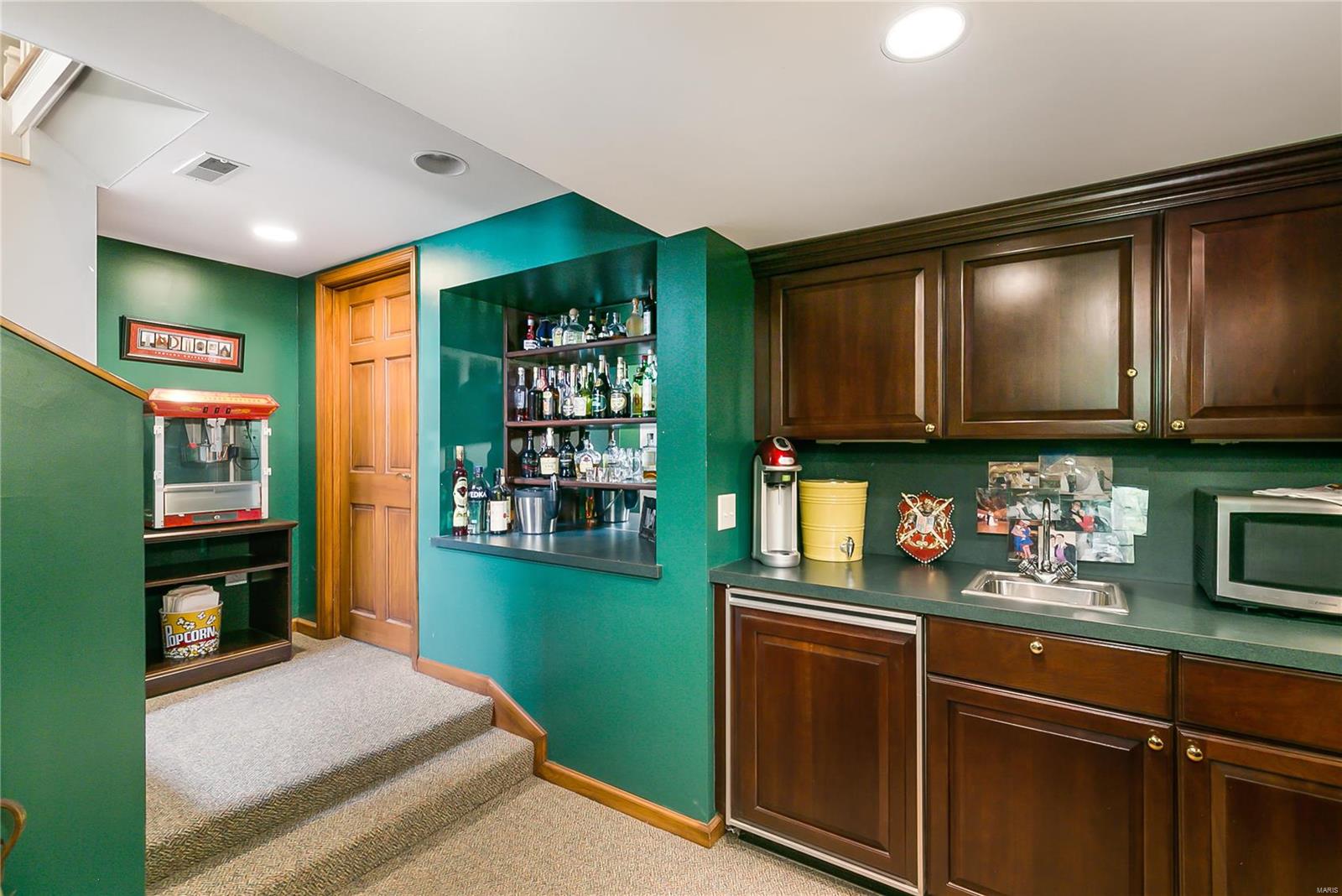 Davis Place - Residential