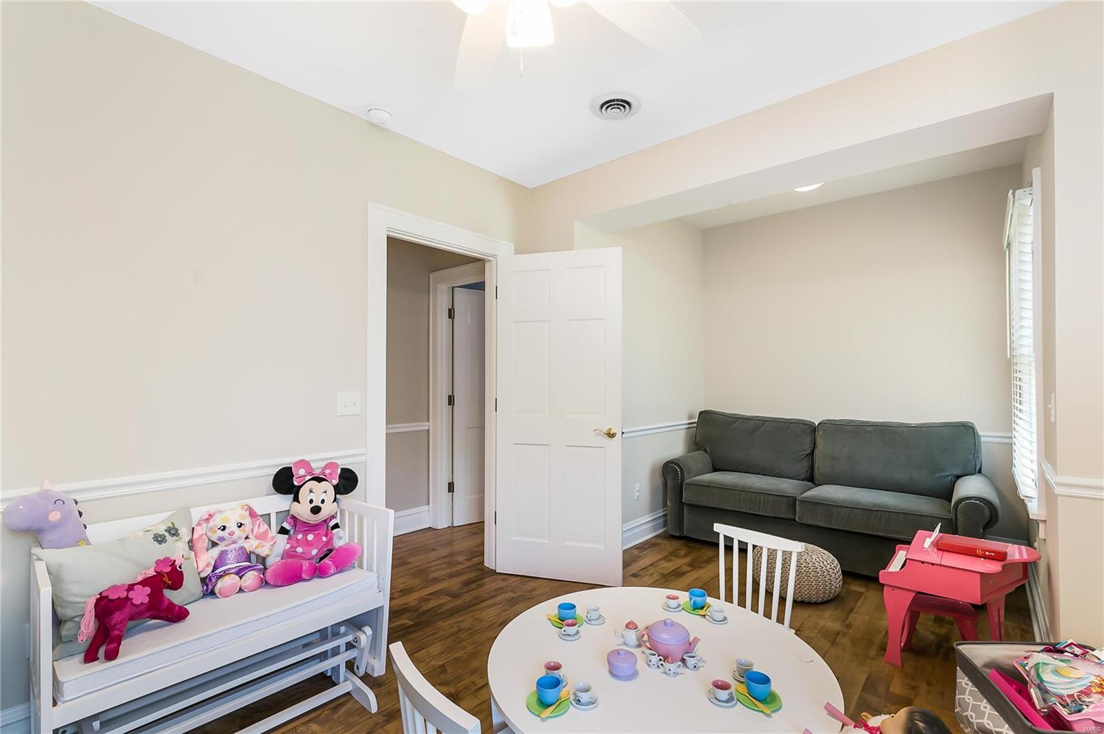 Davis Place - Residential