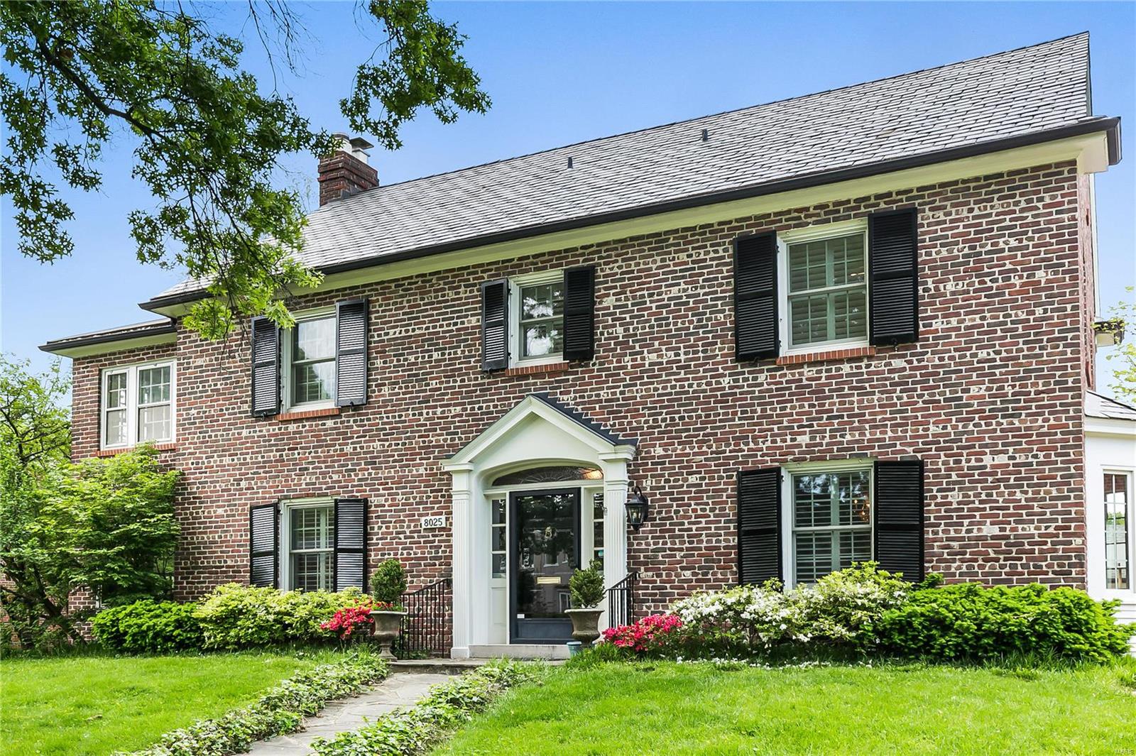 Davis Place - Residential