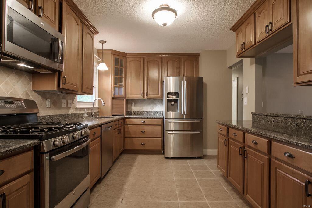 Pointe South 1 - Residential