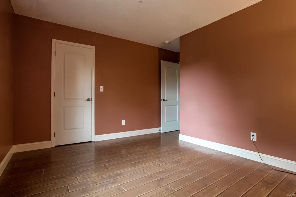 Pointe South 1 - Residential