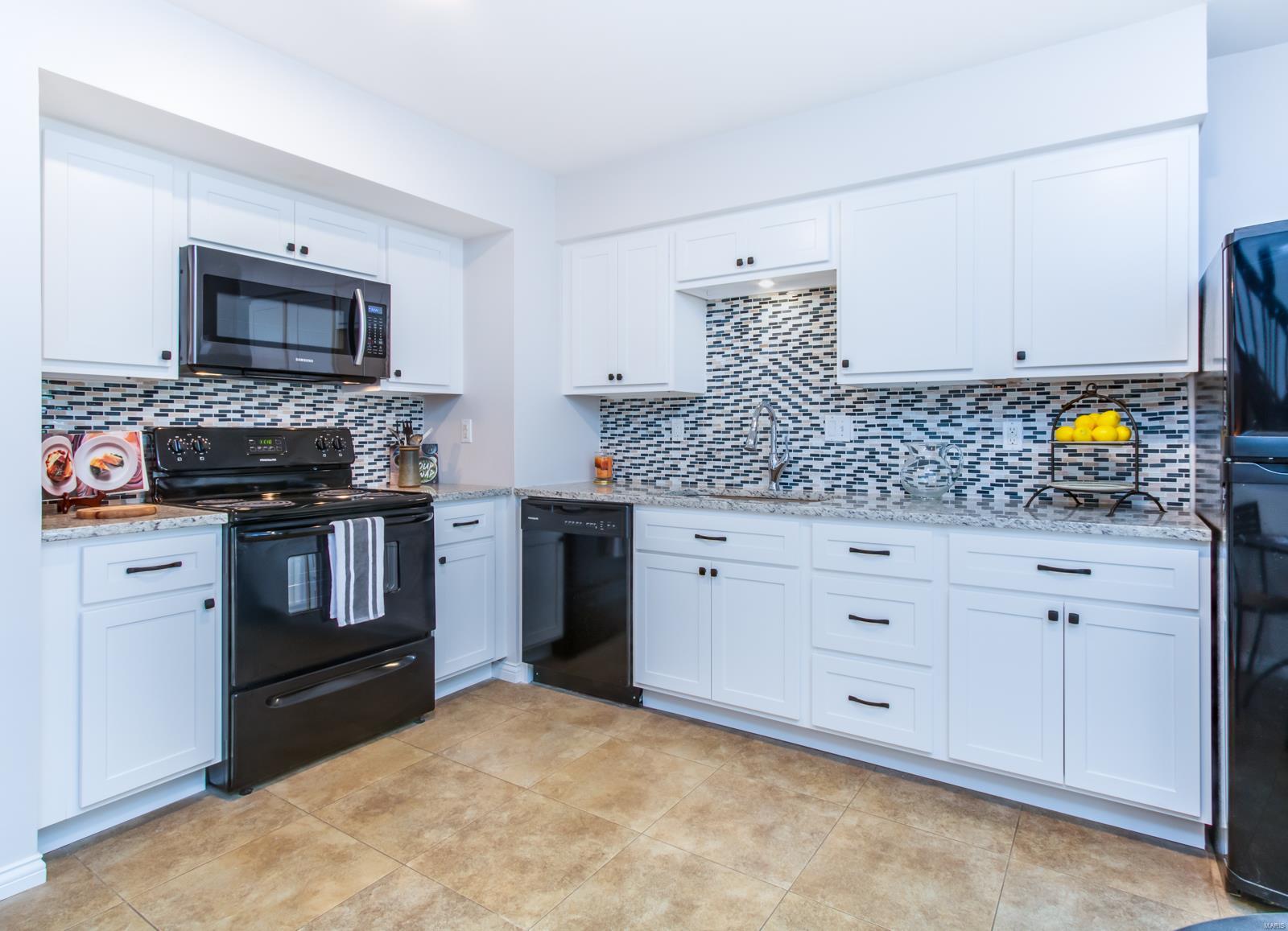 Treetop Condo Condo - Residential