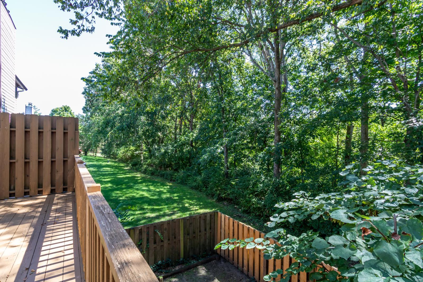 Treetop Condo Condo - Residential