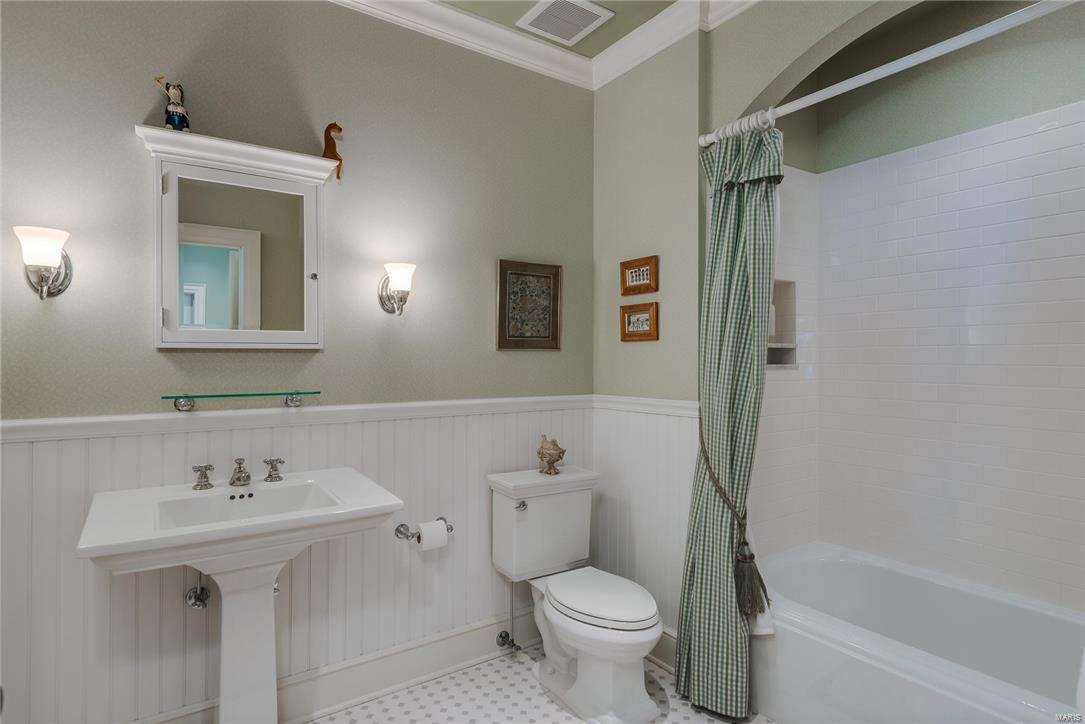 Oakleigh - Residential