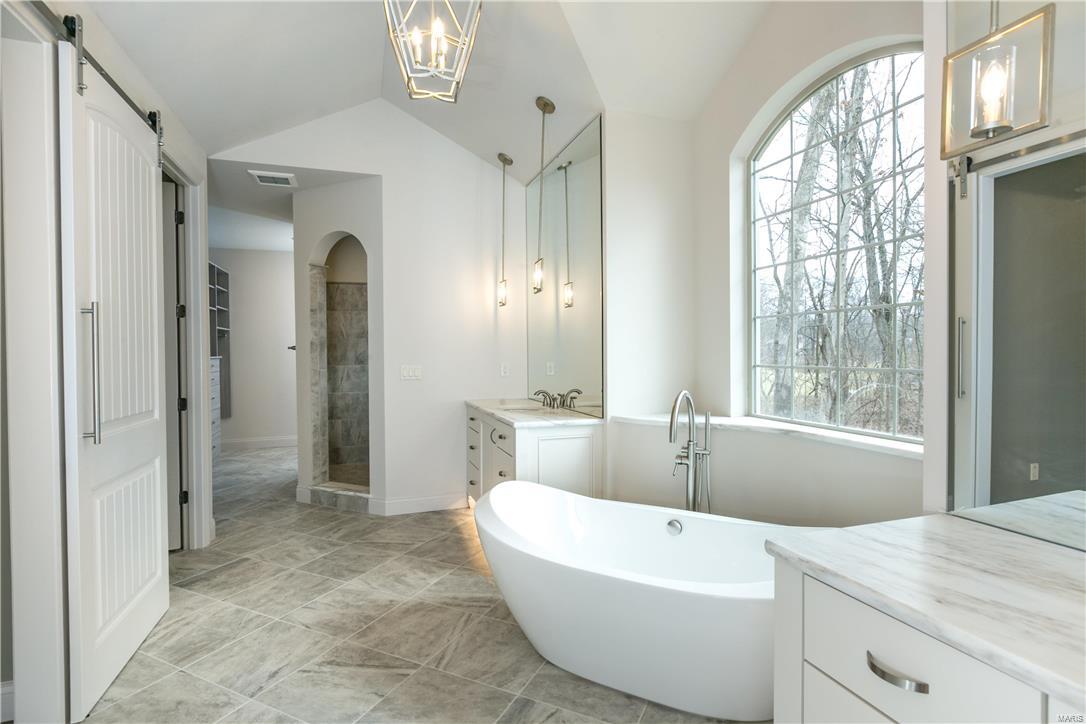 Frontenac Forest - Residential