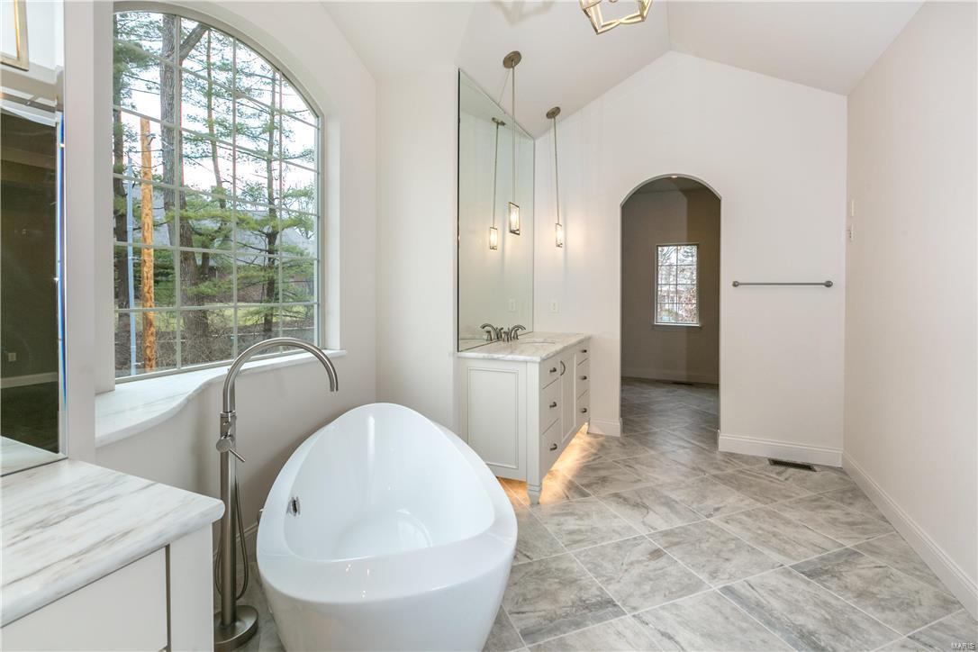 Frontenac Forest - Residential