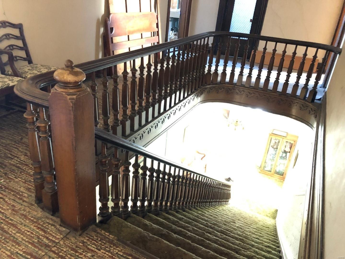 Lafayette Square - Commercial Sale