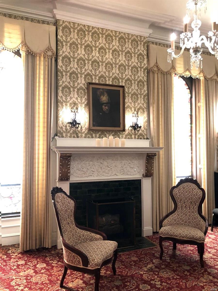 Lafayette Square - Commercial Sale