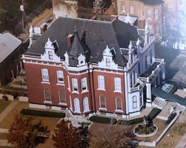 Lafayette Square - Commercial Sale