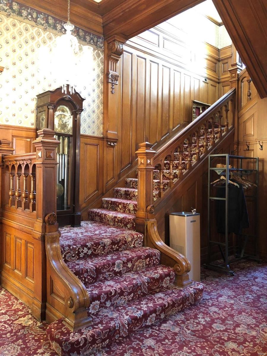 Lafayette Square - Commercial Sale