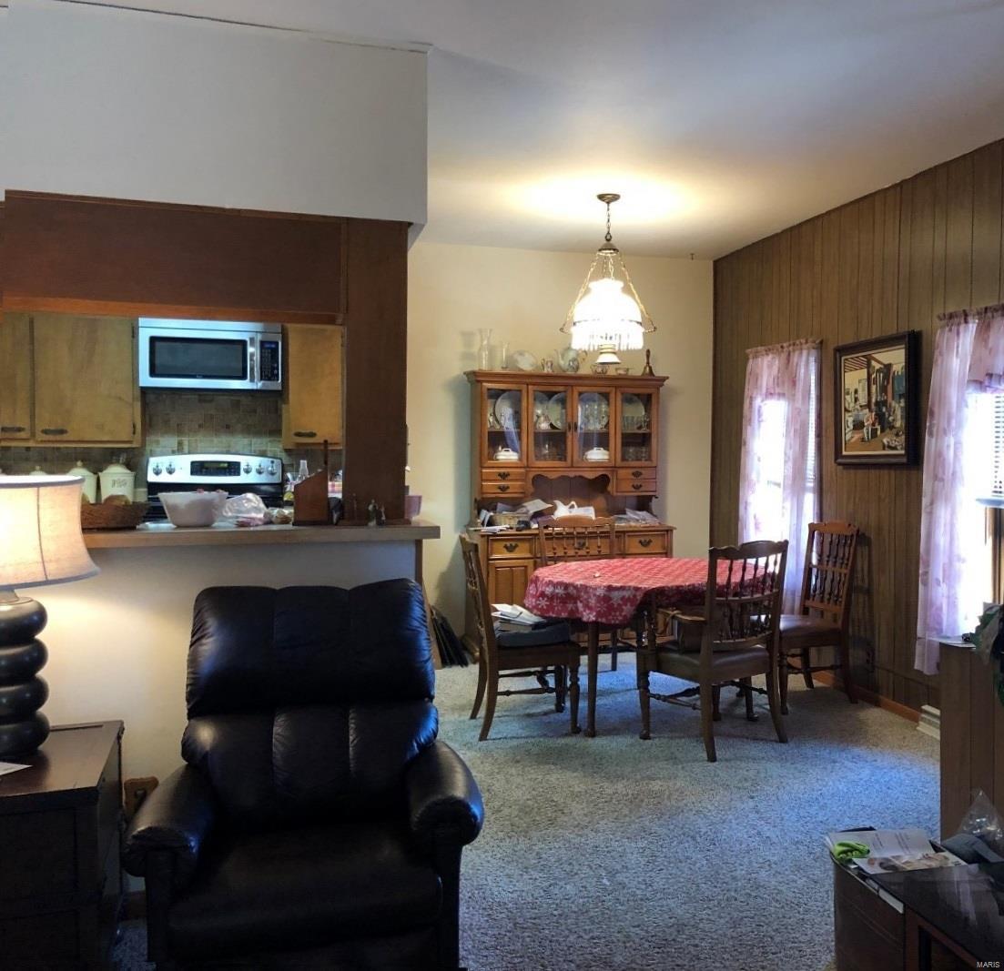 Lafayette Square - Commercial Sale