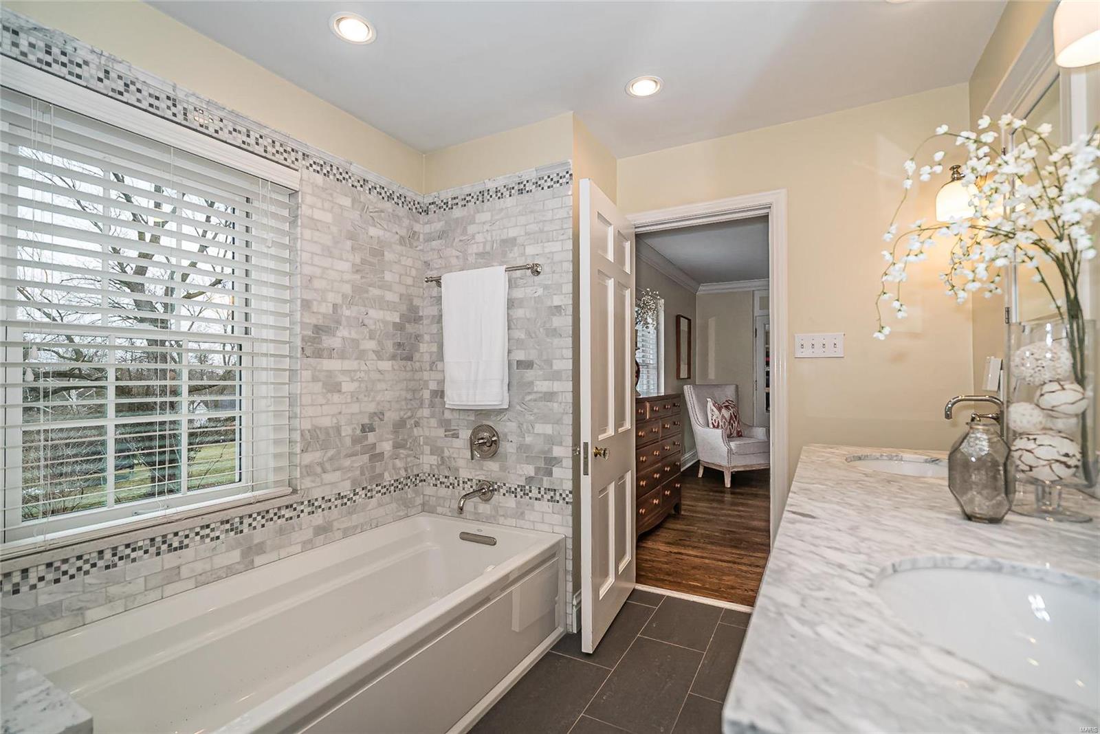 West Ladue - Residential