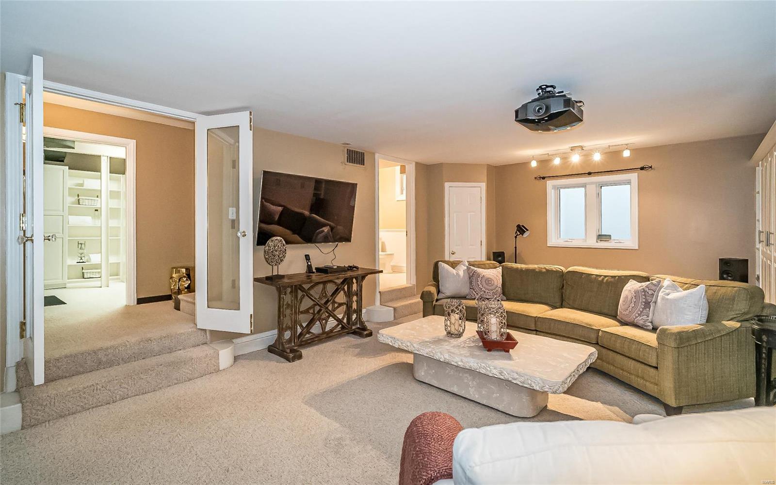 West Ladue - Residential