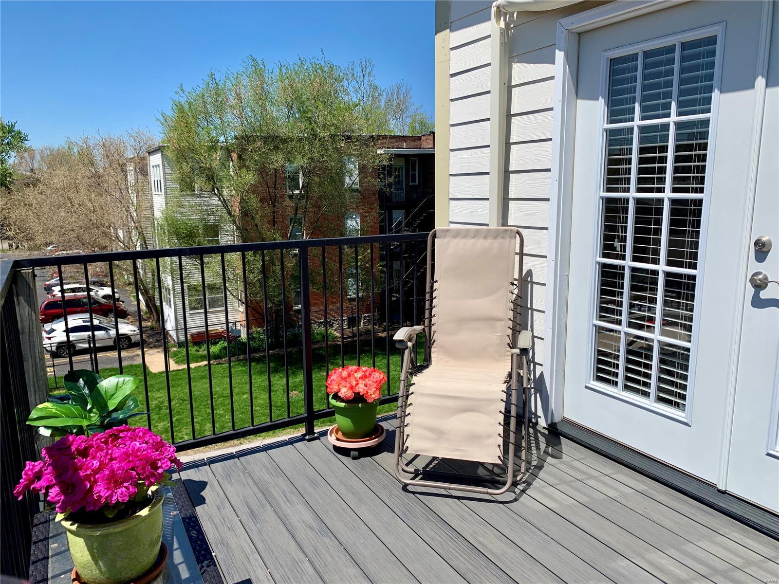 DeBaliviere Place - Residential