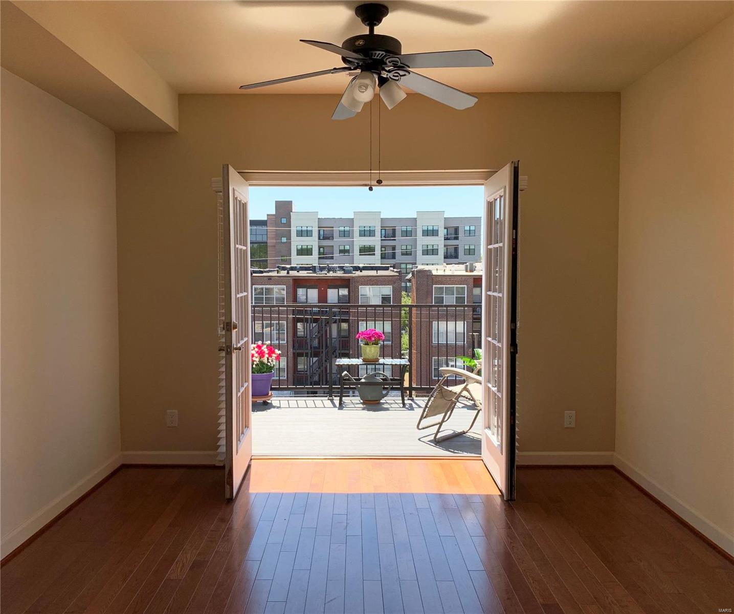 DeBaliviere Place - Residential