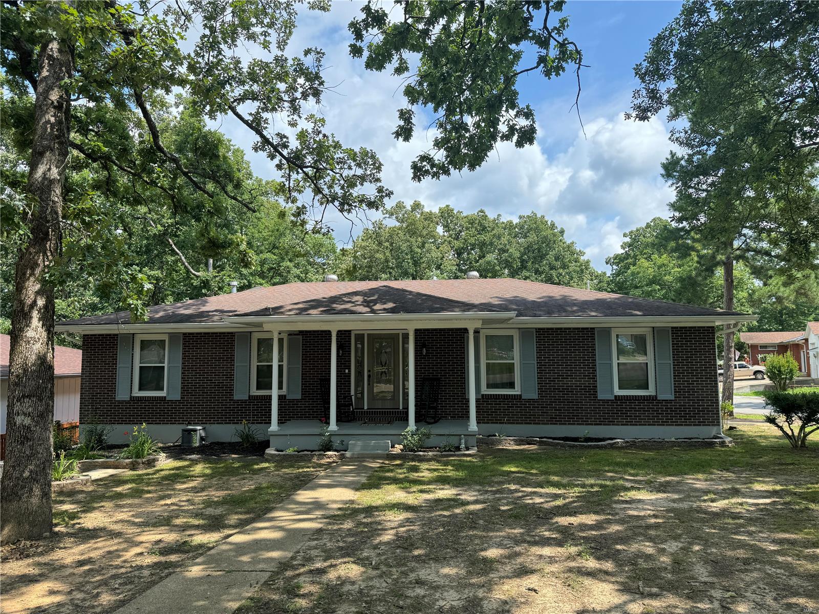 View Poplar Bluff, MO 63901 house
