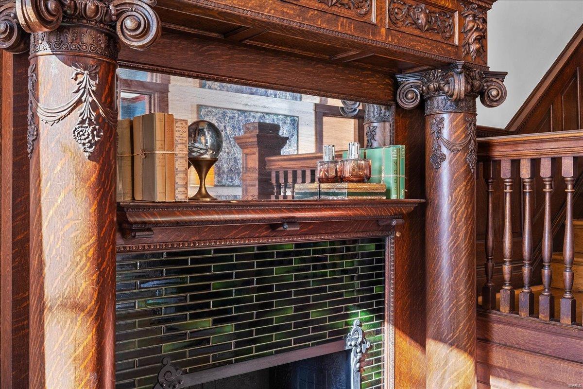 Shaws Flora Blvd - Residential