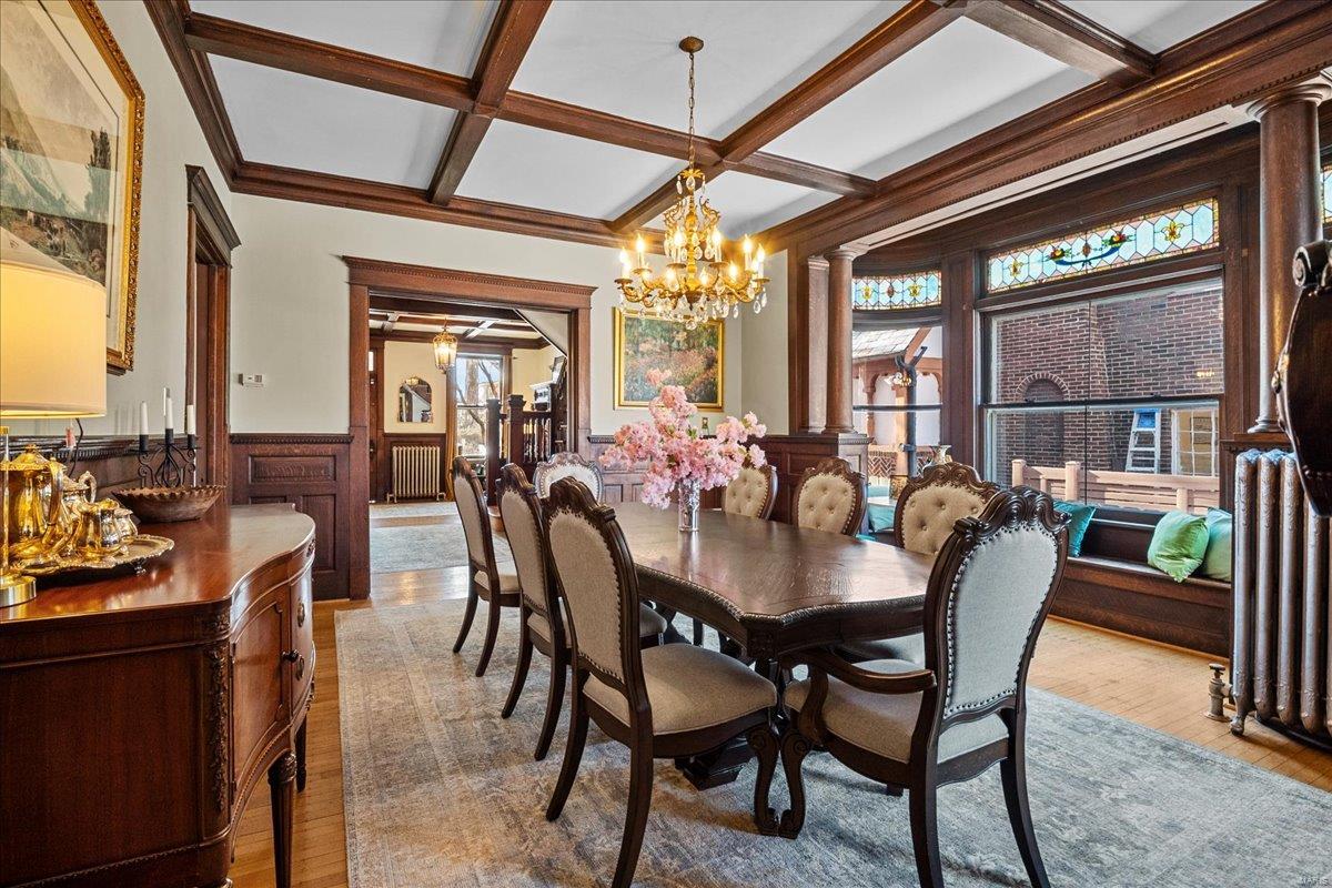 Shaws Flora Blvd - Residential