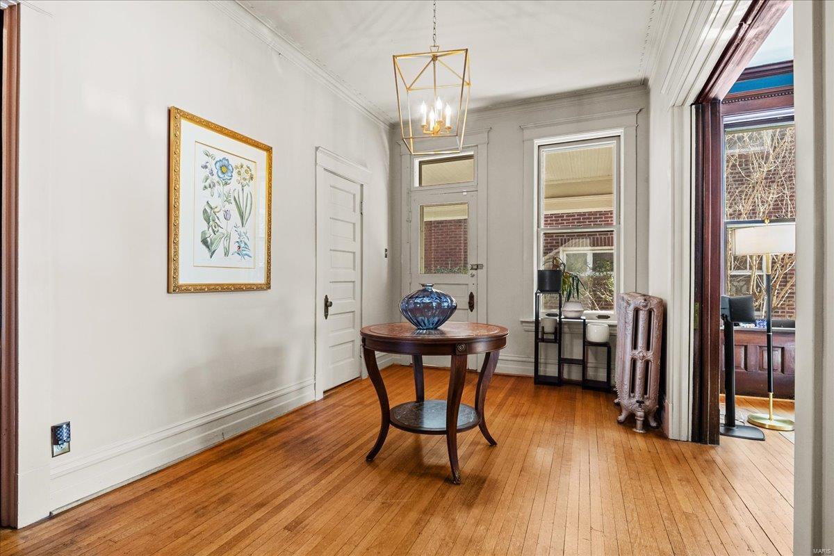 Shaws Flora Blvd - Residential