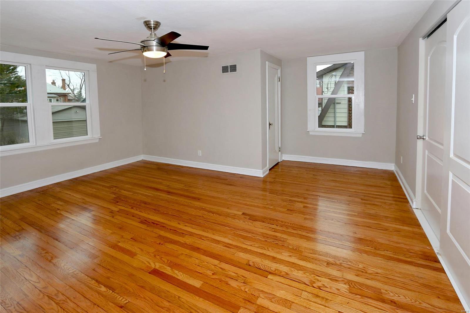 Country Club Add To Normandy Park 2 - Residential