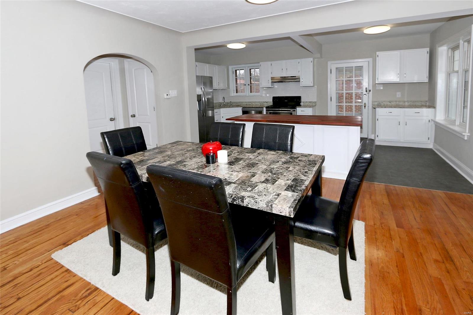 Country Club Add To Normandy Park 2 - Residential