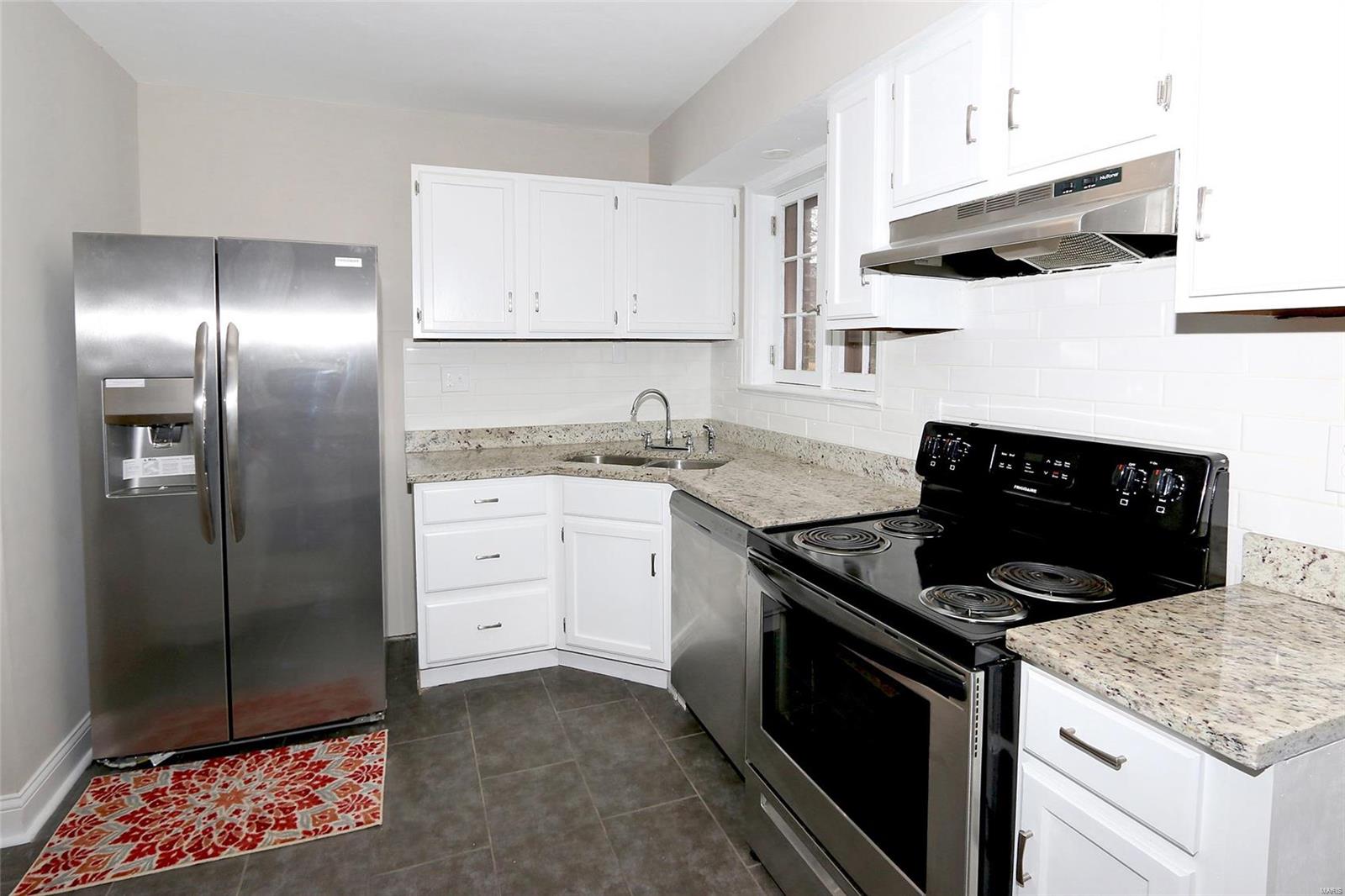 Country Club Add To Normandy Park 2 - Residential