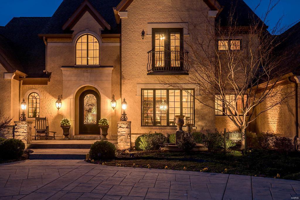 Devonworth - Residential