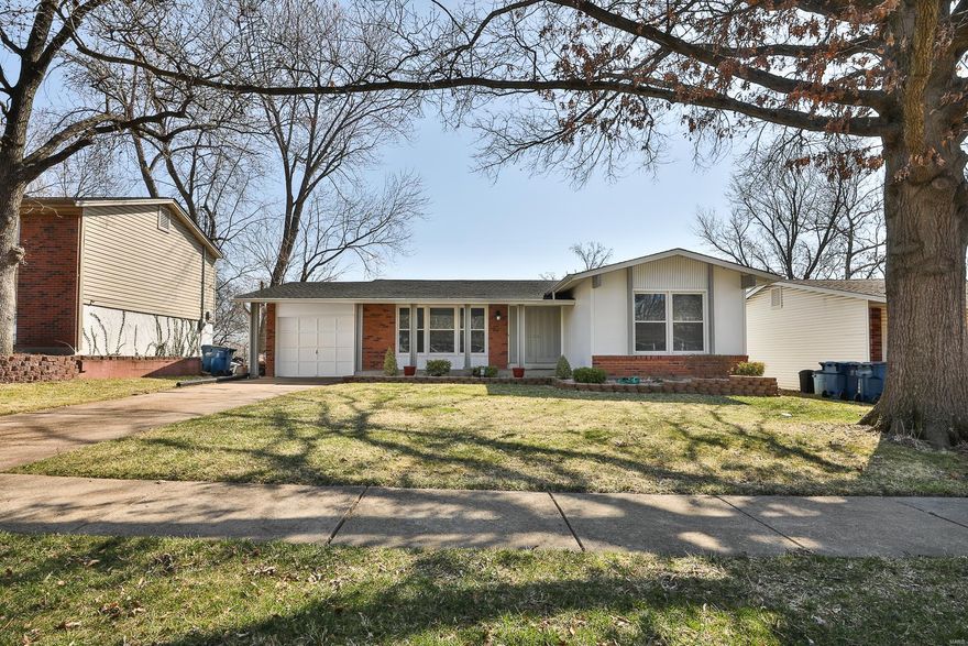 Extremely well kept ranch in Parkway North. Spacious main level features hardwood floors, formal living room, dining room, tastefully updated kitchen flaunting granite countertops and custom cabinetry, primary suite and 2 additional bedrooms. Walk out lower level is clean and dry and provides plenty of room for storage. Ideal central location near 270, West Port Plaza, Creve Coeur Park, Maryland Heights Community Center and more. Showings begin at 9am on Friday 3/18. Please submit offers by 3pm Sunday 3/20 with an acceptance deadline of Monday 3/20 at 10am. Seller is including the kitchen refrigerator, basement refrigerator and washer/dryer.