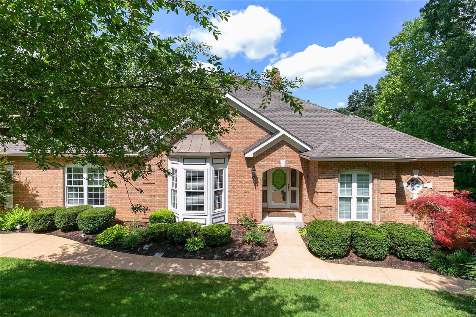 Carverview Manor - Residential