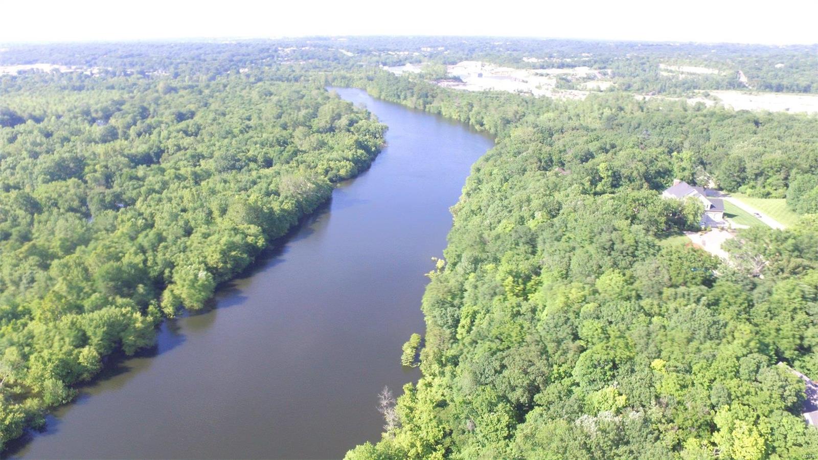 Carverview Manor - Residential
