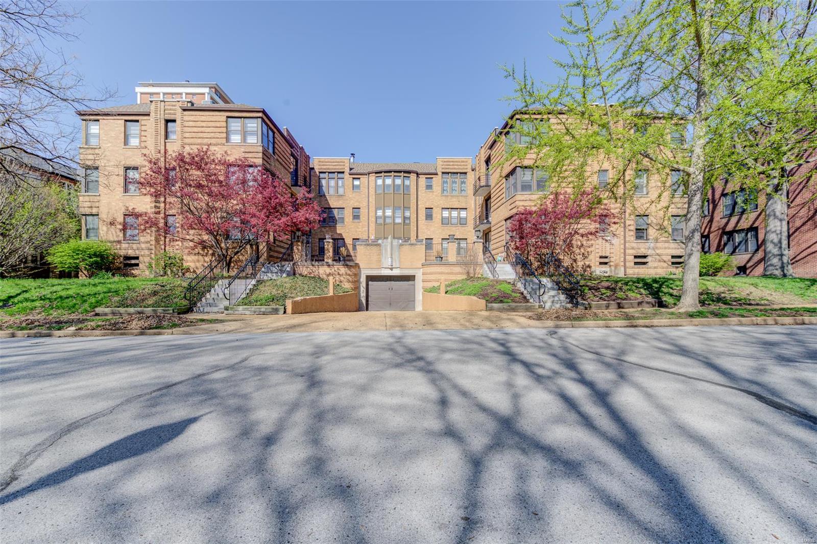 705 Westwood Drive 3C