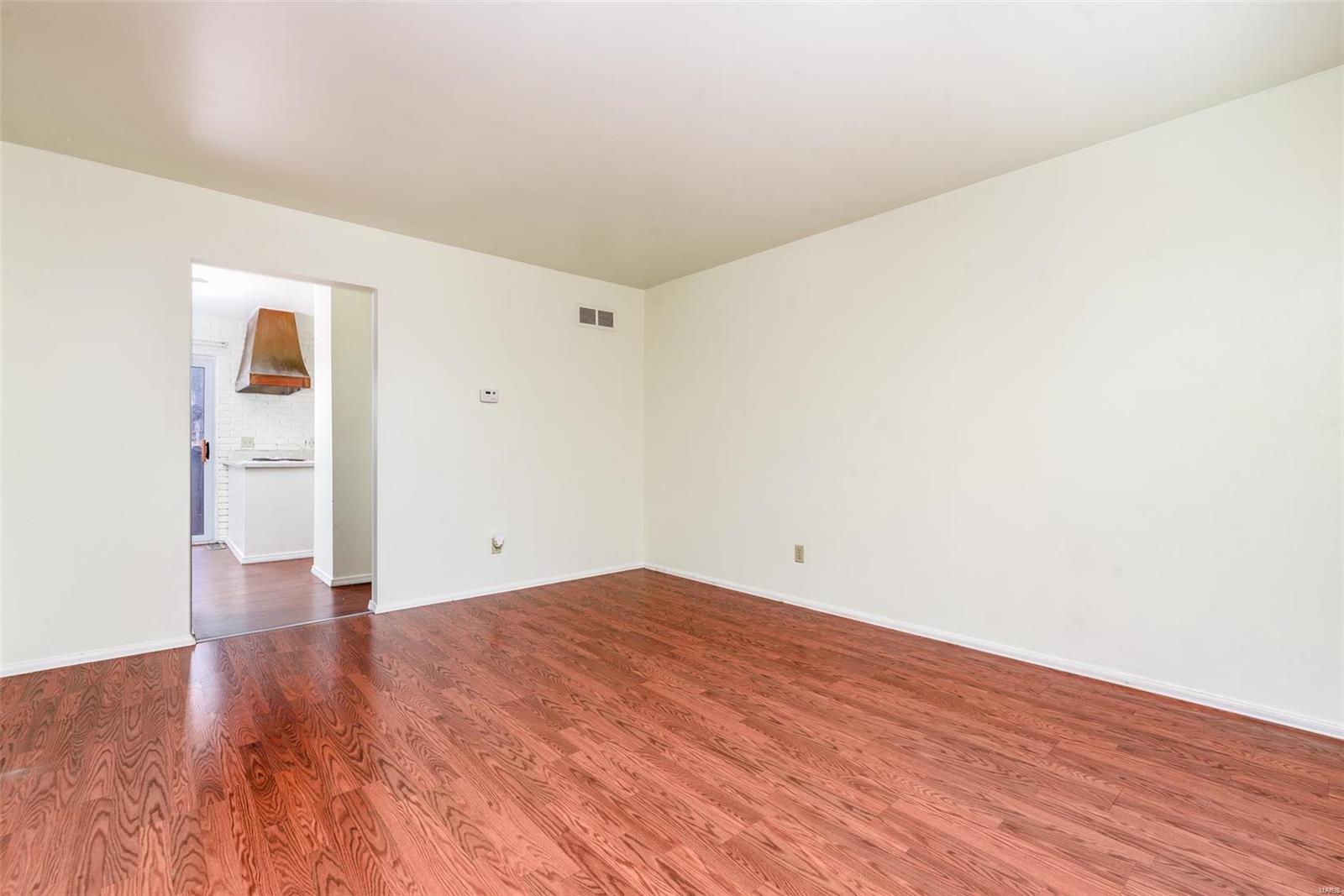 Carleton Arms Condo - Residential