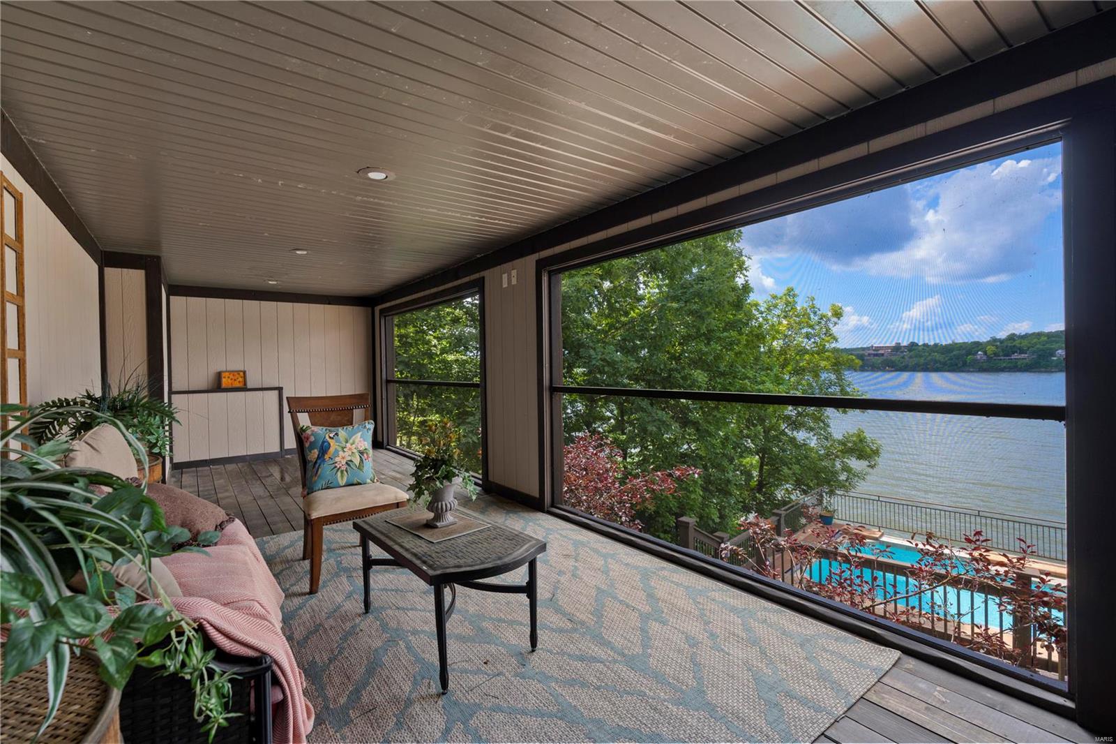 Grand Point Sub - Residential