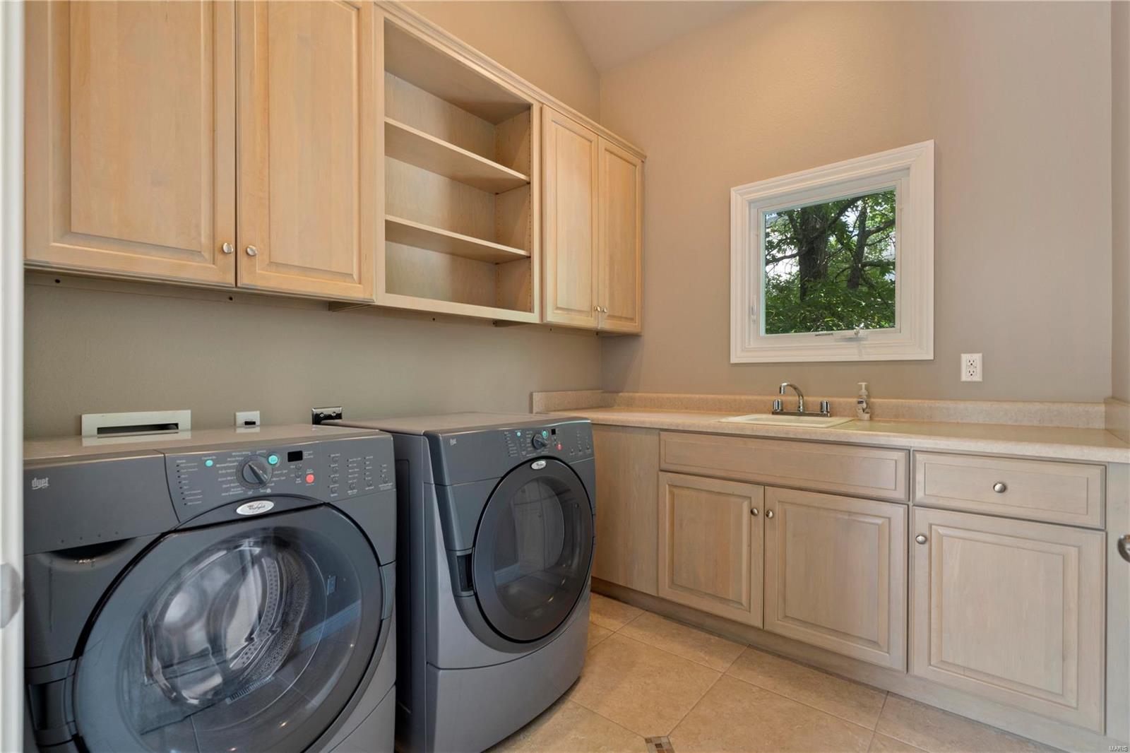 Grand Point Sub - Residential