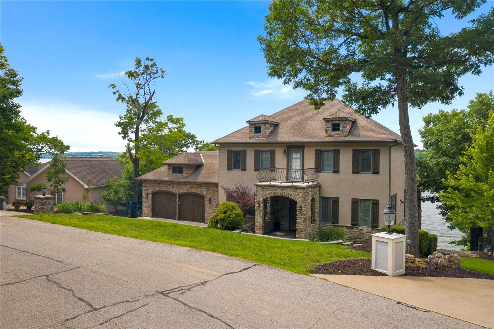 Grand Point Sub - Residential